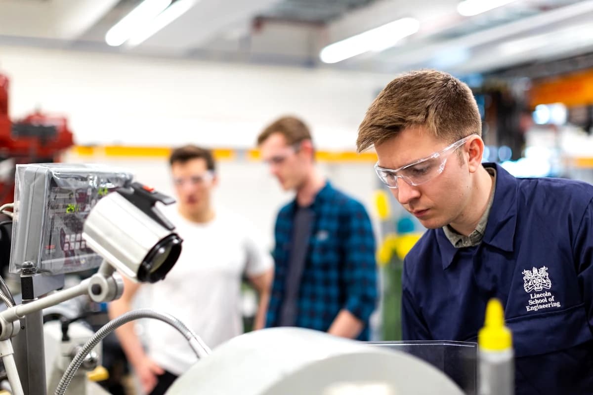 Smart Automotive Manufacturing & Factory Quality AI